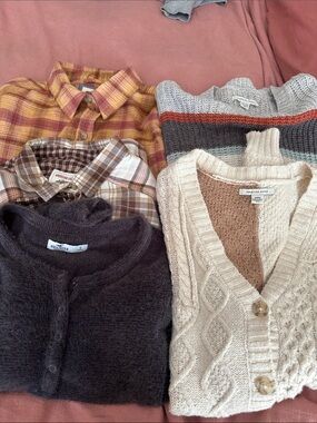 American Eagle Outfitters Bundle- cleaning out the closet!
